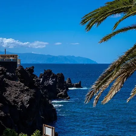 Costa Isora Frontline Apartman *