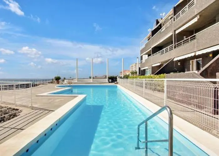 Costa Isora Frontline *